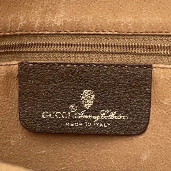 Authentic Gucci Old GG Sherry Line Beige PVC Tote bag - Picture 12 of 16